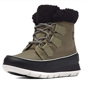 Sorel Womens Explorer Carnival sneaker boots olive Size 7